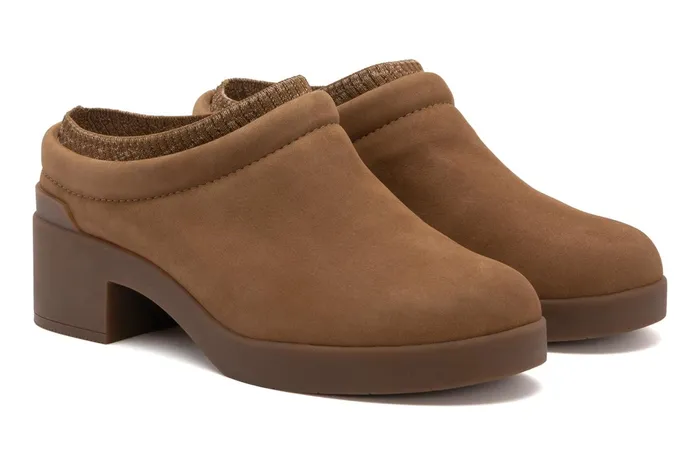 ABEO Footwear Capital Clog Tan Women Clogs