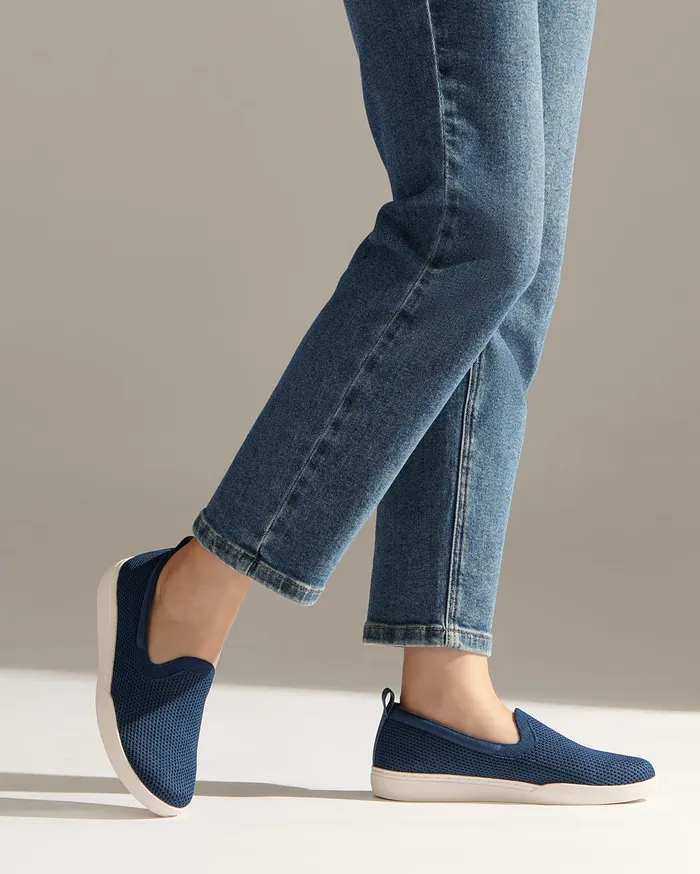 ABEO Footwear Encore Knit Slip On Blue Women Sneakers