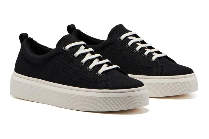 ABEO Footwear Jumpstreet Bungee Black Canvas Women Sneakers