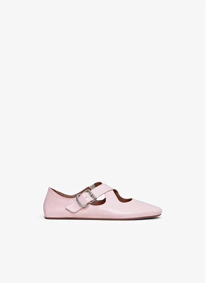 Alaa La Ballerine CRISS CROSS BALLET FLATS IN PATENT CALFSKIN Pink 8211 Women