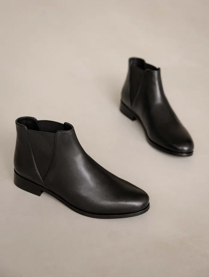Chelsea Passion Black Women Bobbies Ankle Boots