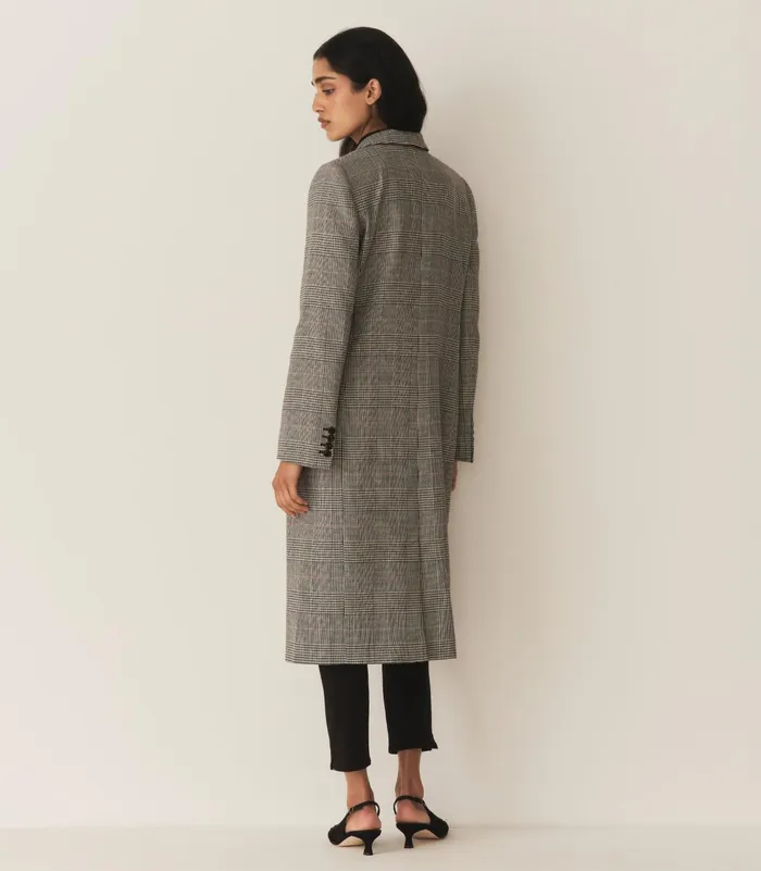 DEN Bellingham Coat Wickham Houndstooth Plaid Women Coats and Jackets DEN Bellingham Coat Wickham Houndstooth Plaid Women Coats and Jackets