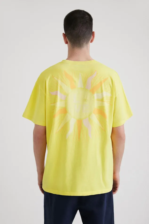 Desigual Shortsleeve Sun Tshirt Mens Tshirt and Polos