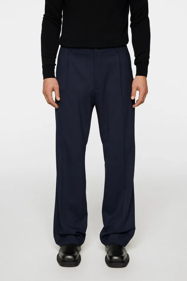 JLindeberg Haij Pleated Twill Pants Men Trousers