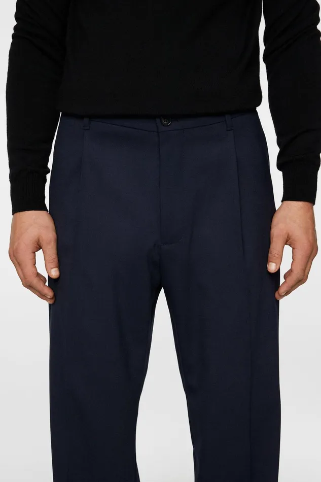 JLindeberg Haij Pleated Twill Pants Men Trousers