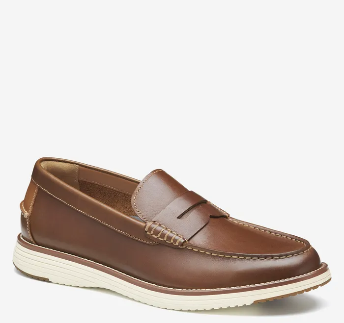 Johnston and Murphy SlipOns and Loafers Men Upton Penny Loafer Tan Full Grain