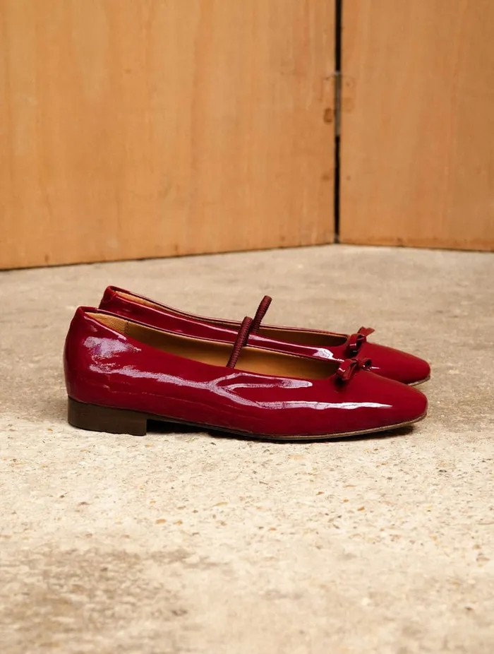 Kaa Ruby Women Bobbies Ballet Flats