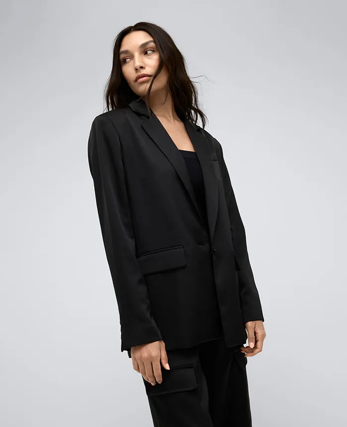 Kenneth Cole Blazers and Jackets Women Satin SingleBreasted Jacket Black Kenneth Cole Blazers and Jackets Women Satin SingleBreasted Jacket Black