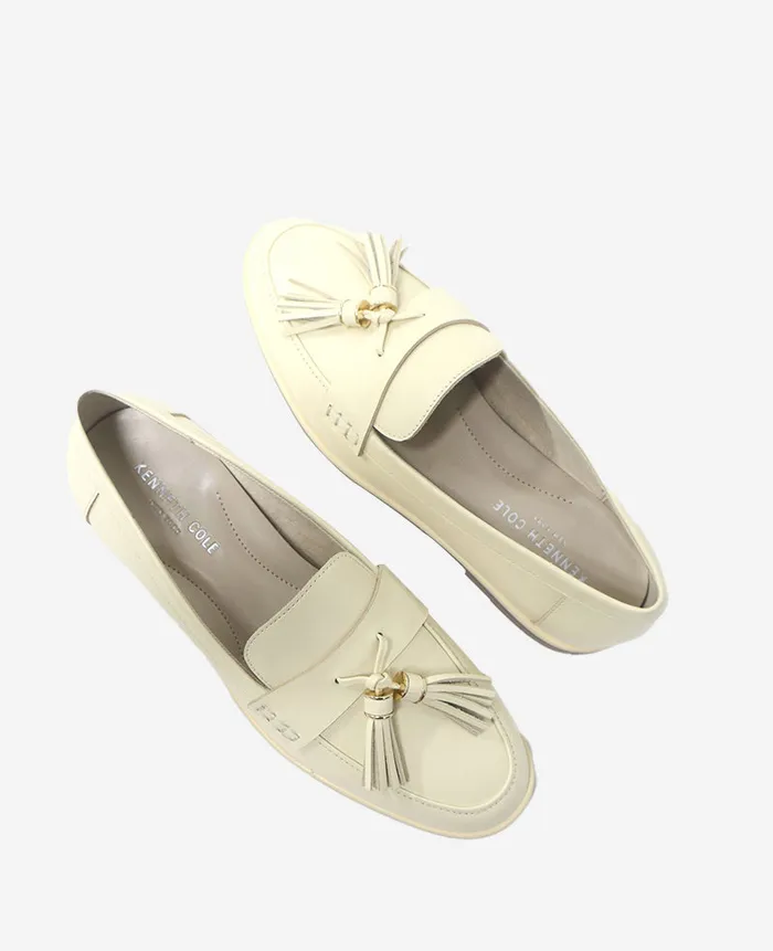 Kenneth Cole Flats and Loafers Women Lyra Leather Loafer White Kenneth Cole Flats and Loafers Women Lyra Leather Loafer White