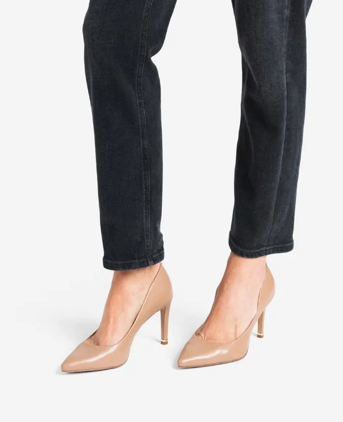 Kenneth Cole Pumps and Heels Women Riley 85 Leather Heel With Rebound Brown