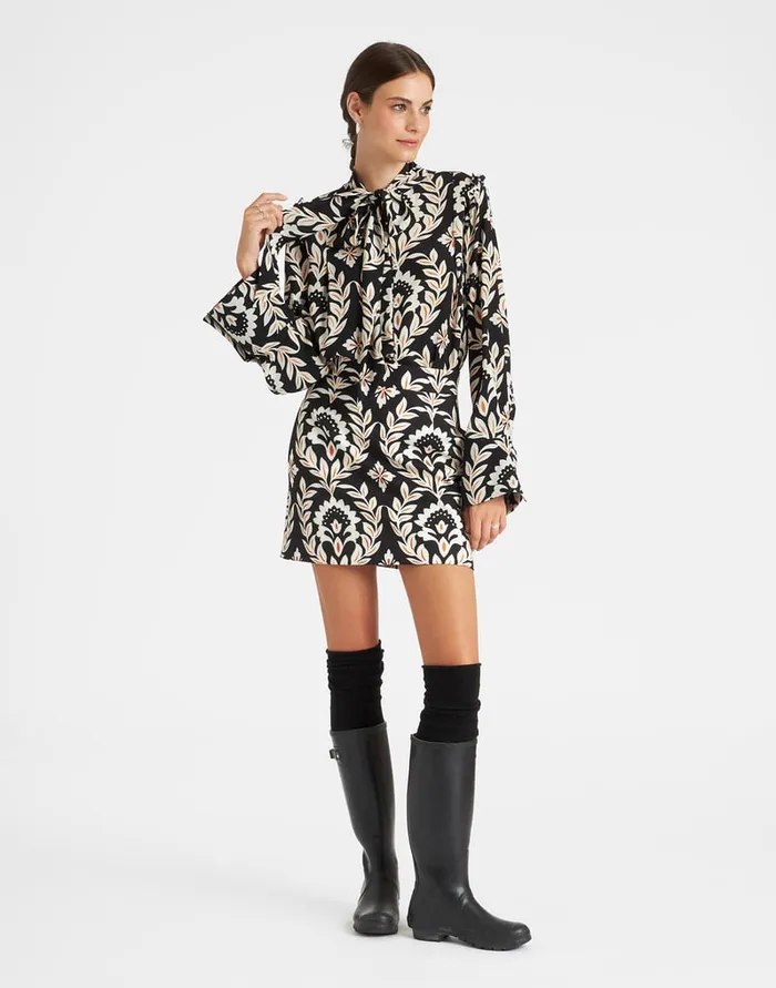 La Doublej Ascot Shirt Ghirlanda Black In Crepe De Chine Women Shirts and Tops