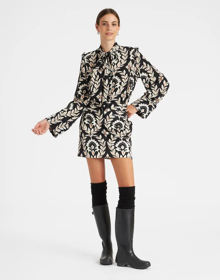 La Doublej Ascot Shirt Ghirlanda Black In Crepe De Chine Women Shirts and Tops