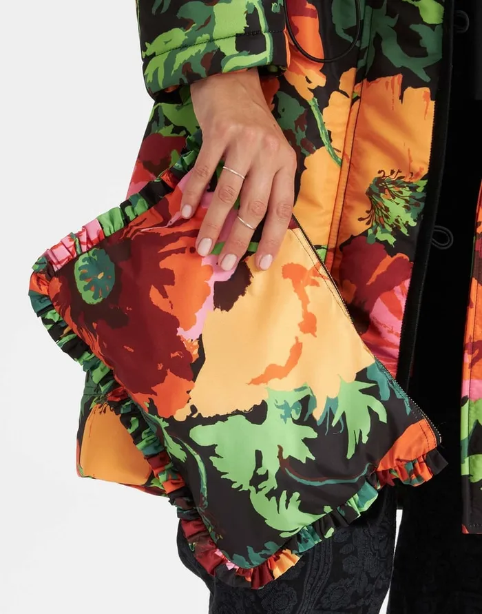 La Doublej Hand Pochette Wonderland Black In Light Faille Women Bags and Pochettes
