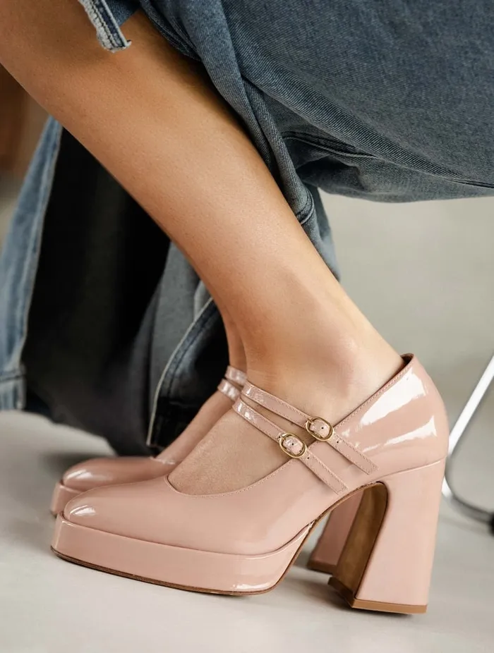 Louise Ballet Rose Women Bobbies Platforms and Clogs