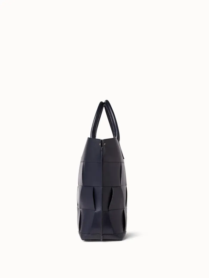 Medium Ai Messenger Bag In Braided Leather Trapezoids Denim Women Akris Tote Bags