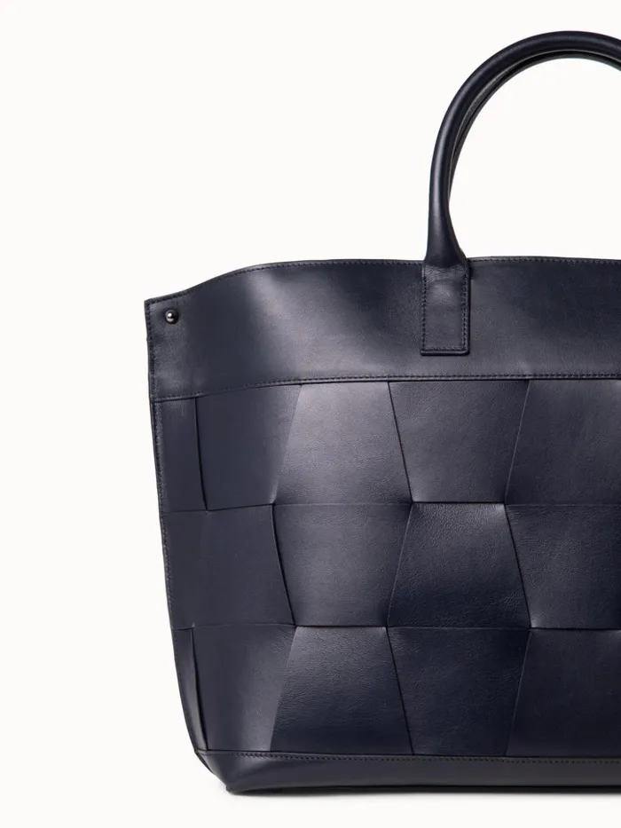 Medium Ai Messenger Bag In Braided Leather Trapezoids Denim Women Akris Tote Bags
