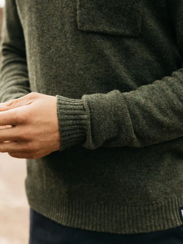 Men Cavan Pocket Knit Jumper Olive Finisterre Knitwear