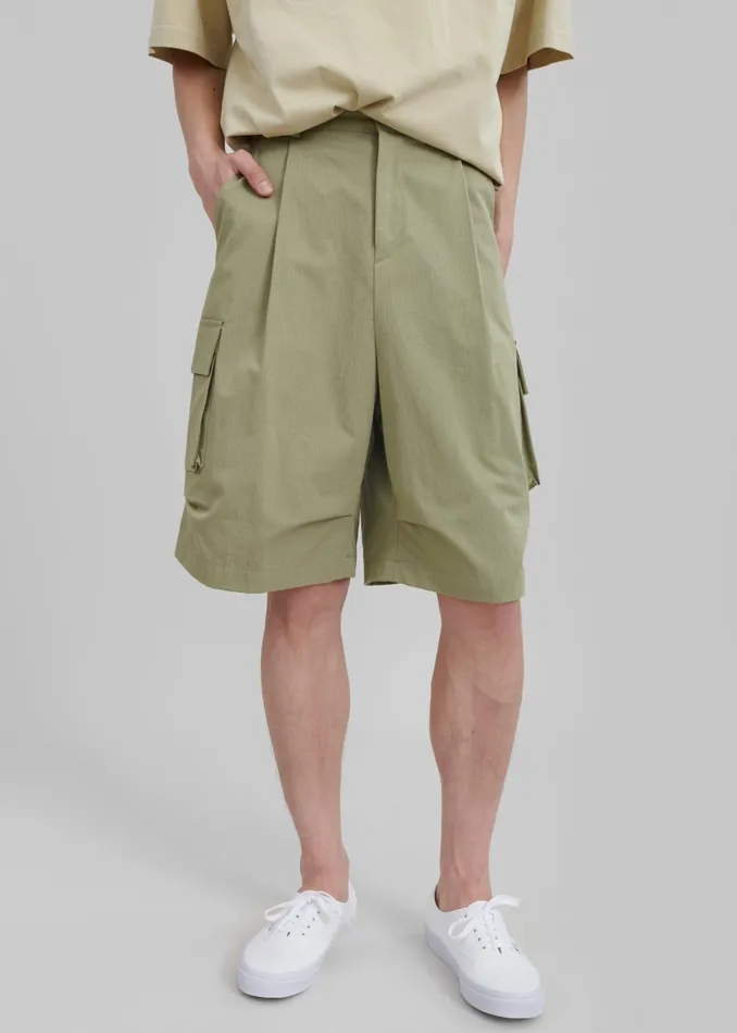 Men Edward Cargo Shorts 8211 Olive The Frankie Shop Bottoms