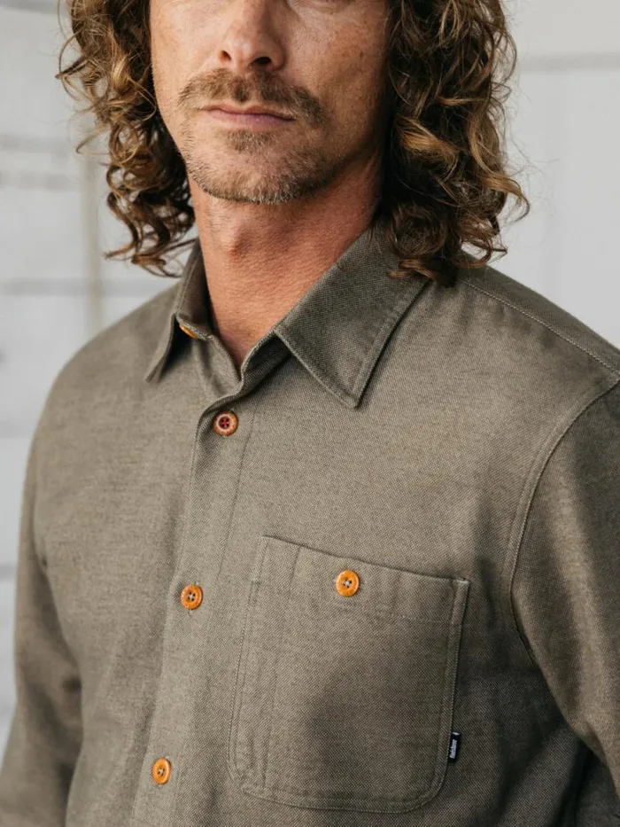 Men Gylly Shirt Willow Green Finisterre Shirts