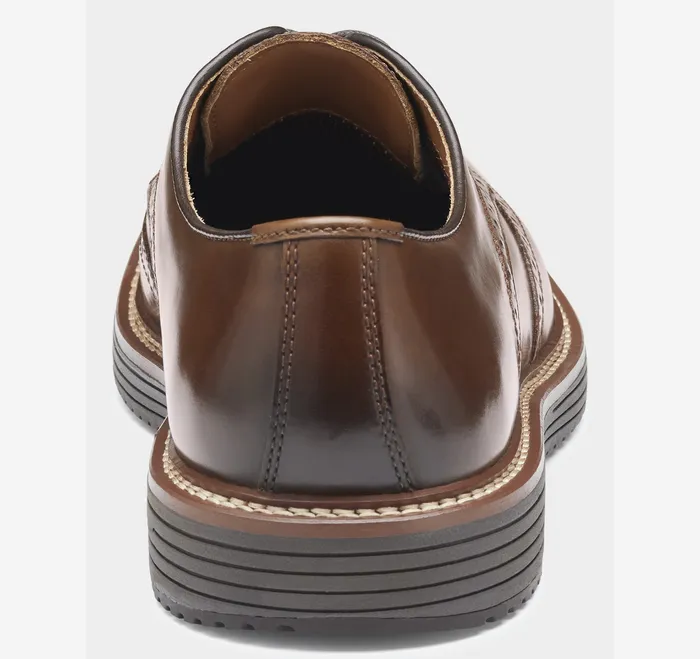 Men LaceUps Johnston and Murphy Upton Wingtip Tan Full Grain