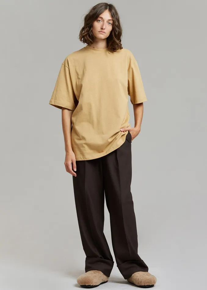 MenWomen Evora Tee 8211 Sahara The Frankie Shop Tops