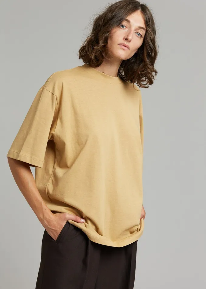 MenWomen Evora Tee 8211 Sahara The Frankie Shop Tops
