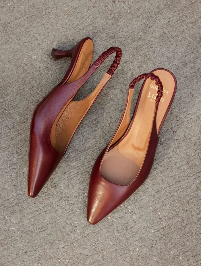 Miranda Garnet Women Bobbies Pumps and Mary Janes