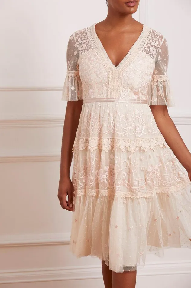 Needle and Thread Dresses Midsummer Lace Dress Champagne 8211 Women