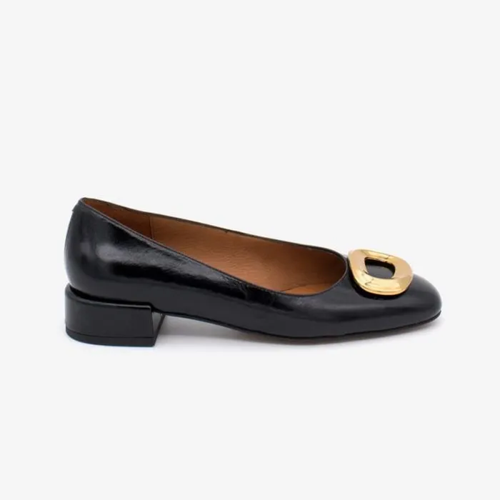 ngel Alarcn Ballerinas Woman YALO 8211 Leather Ballerina With Round Toe And Metallic Trim