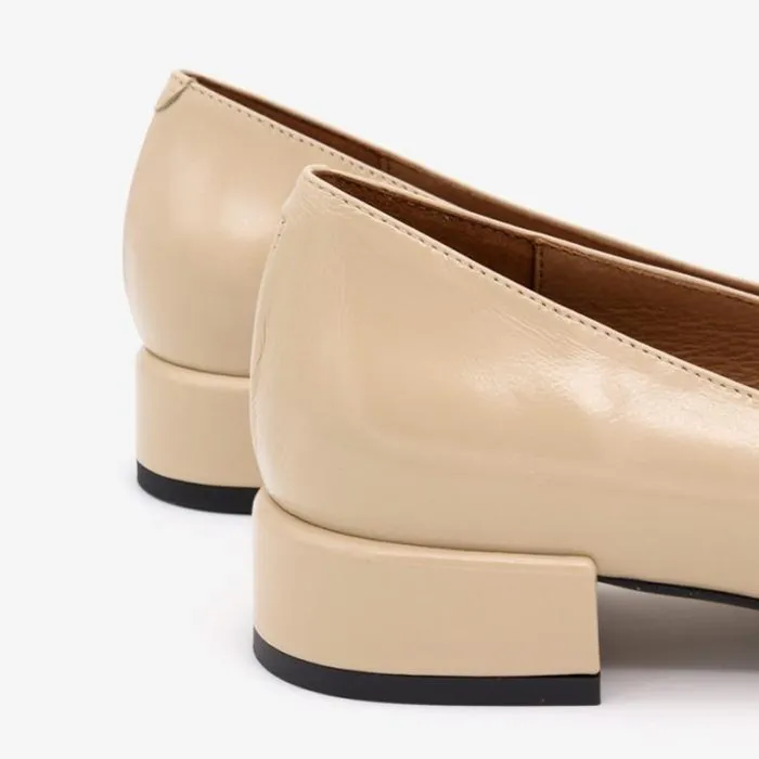 ngel Alarcn Ballerinas Woman YALO 8211 Leather Ballerina With Round Toe And Metallic Trim