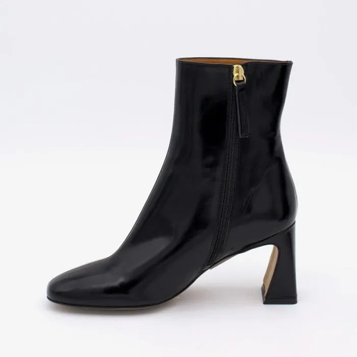 ngel Alarcn Last Units Woman JAMIA 8211 Leather Ankle Boots With A Zipper