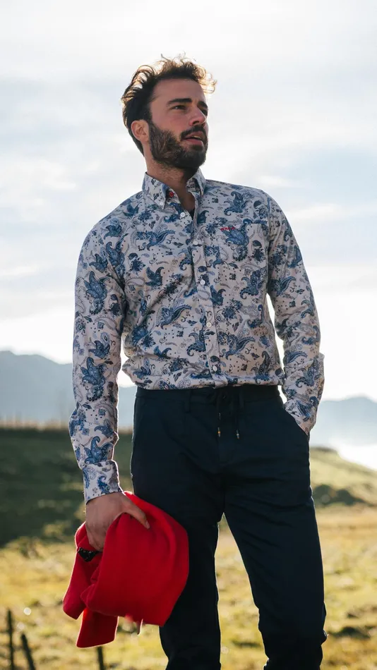 NZA New Zealand Auckland Shirts Gray Shirt With Blue Leaf Print 8211 Brave Blue 8211 Men NZA New Zealand Auckland Shirts Gray Shirt With Blue Leaf Print 8211 Brave Blue 8211 Men