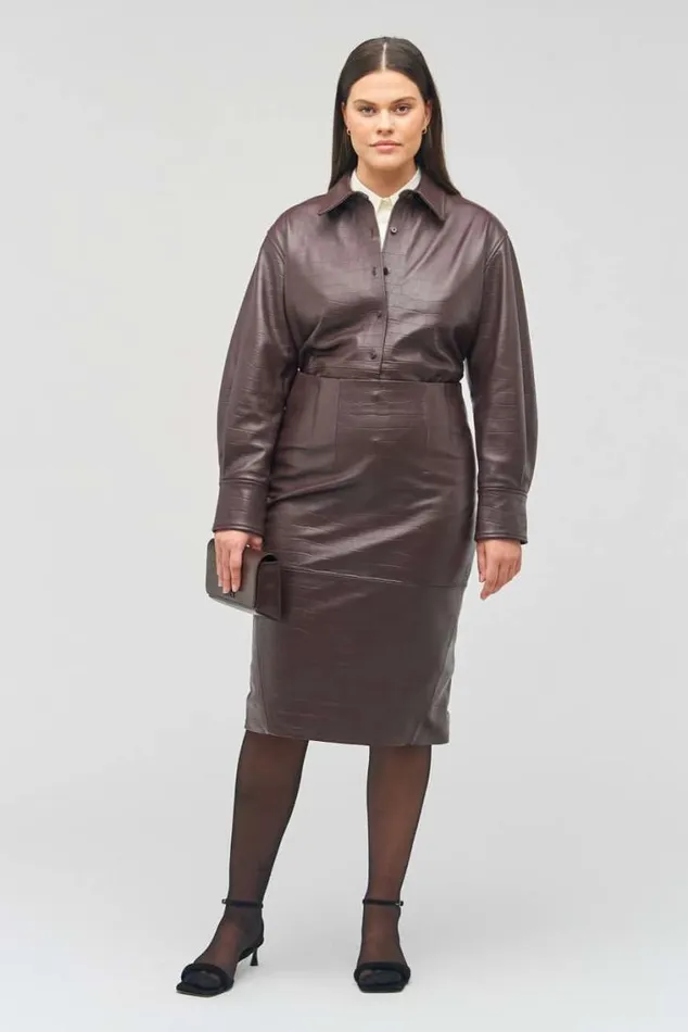Oroton Skirts Embossed Croc Pencil Skirt Burgundy 8211 Women