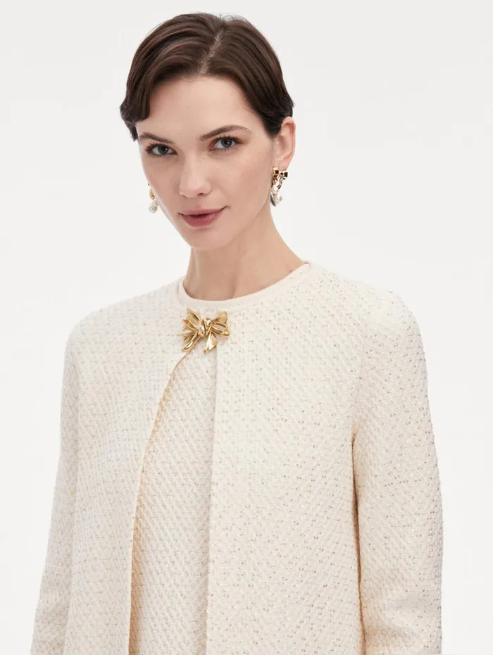 Oscar De La Renta Bow Button Sequin Tweed Coat Ivory Gold Women Jackets and Coats Oscar De La Renta Bow Button Sequin Tweed Coat Ivory Gold Women Jackets and Coats