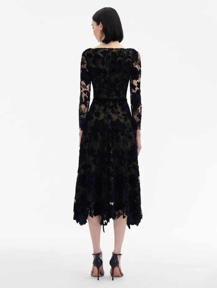 Oscar De La Renta Peony Velvet Guipure Dress Navy Women Dresses Oscar De La Renta Peony Velvet Guipure Dress Navy Women Dresses