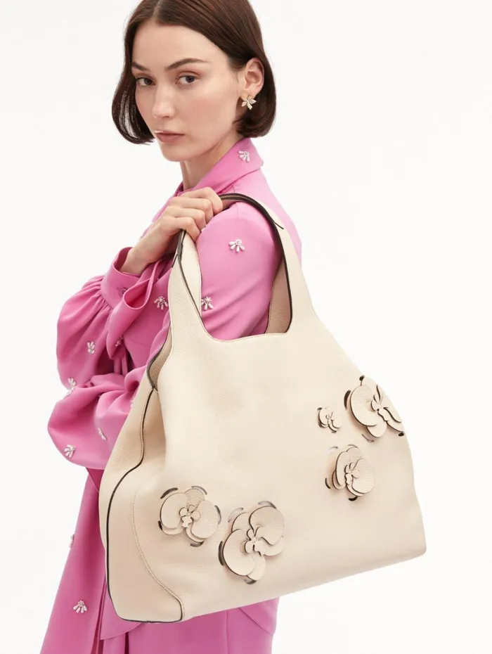Oscar De La Renta The LaserCut Orchid Topaz Ivory Women Signature Handbags Oscar De La Renta The LaserCut Orchid Topaz Ivory Women Signature Handbags