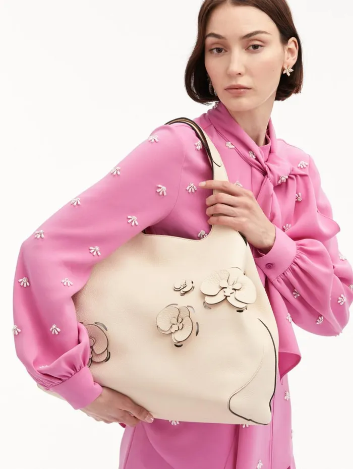 Oscar De La Renta The LaserCut Orchid Topaz Ivory Women Signature Handbags Oscar De La Renta The LaserCut Orchid Topaz Ivory Women Signature Handbags