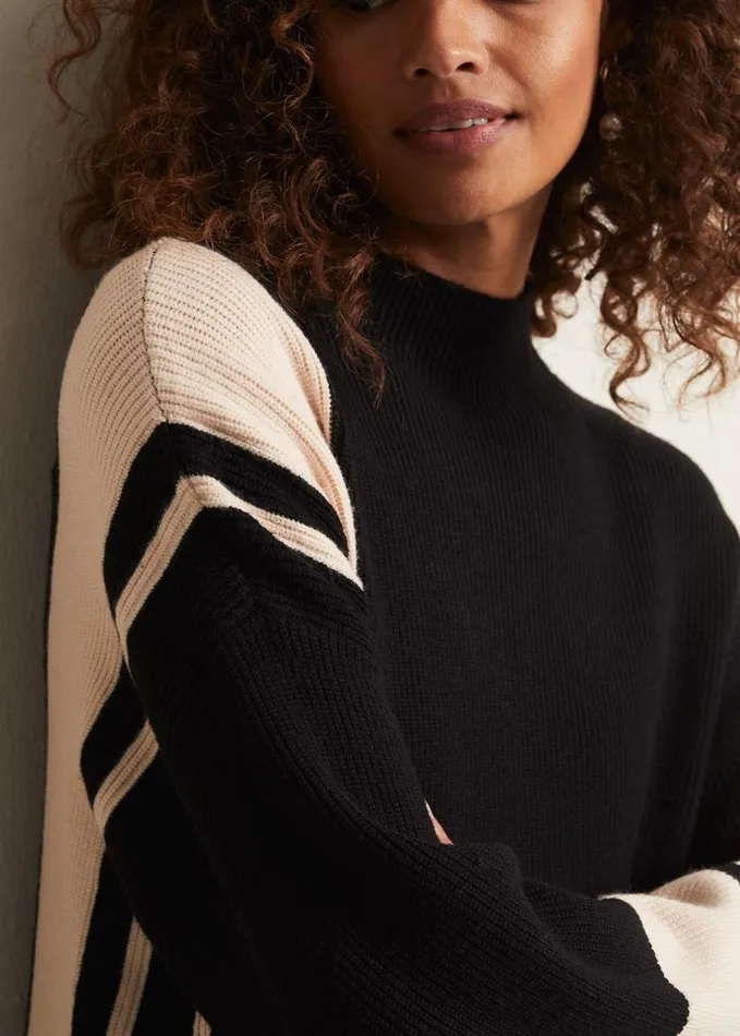 Phase Eight Kayleigh Striped Chunky Knit Jumper Blackputty Women Knitwear