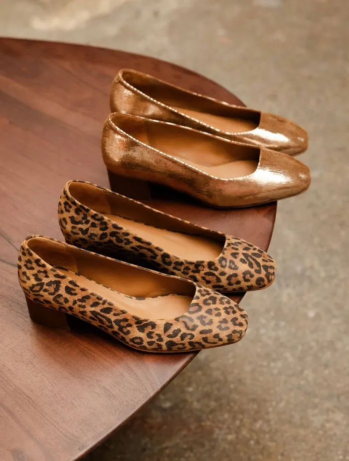 Rosie Golden Women Bobbies Pumps and Mary Janes