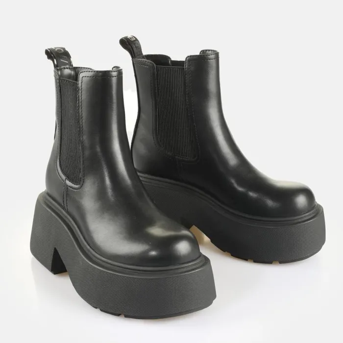 Shop Boots and AnkleBoots BUFFALO Vicious Chelsea Black