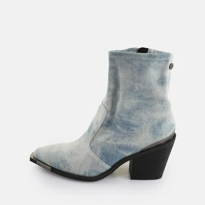 Shop Boots and AnkleBoots BUFFALO West Boot Lo Blue