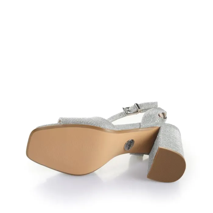 Shop Heels BUFFALO Charlotte Neat Silver