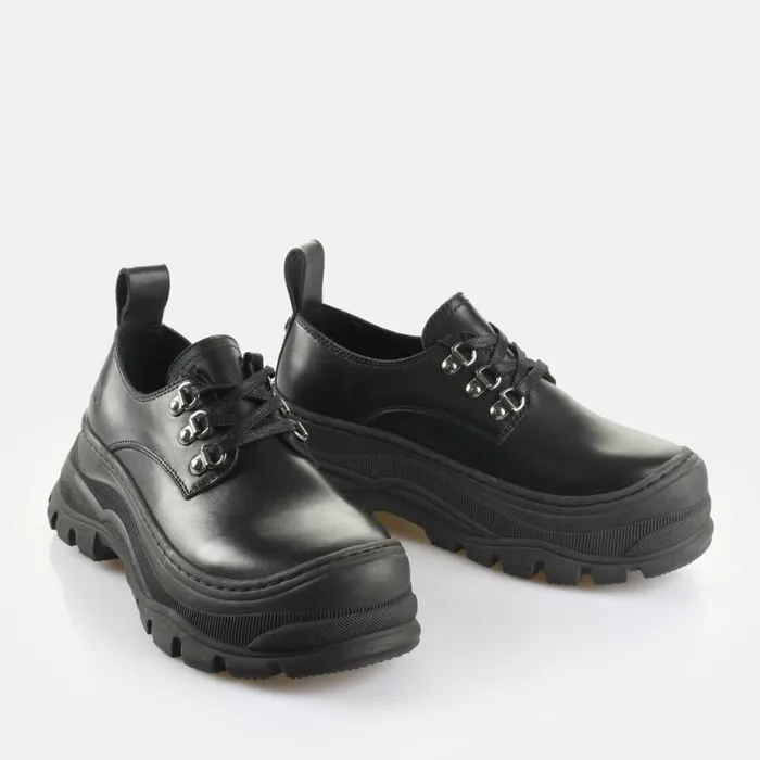 Shop Lace Up Shoes BUFFALO Roam Lace Up Lo Hike Black