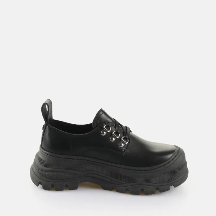 Shop Lace Up Shoes BUFFALO Roam Lace Up Lo Hike Black