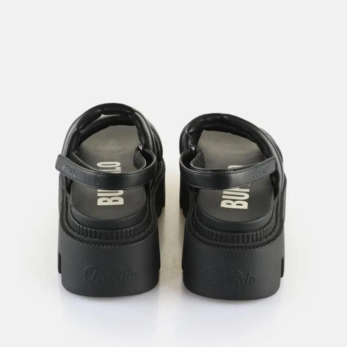 Shop Sandals and Slides BUFFALO Flora Ts Quilt Black