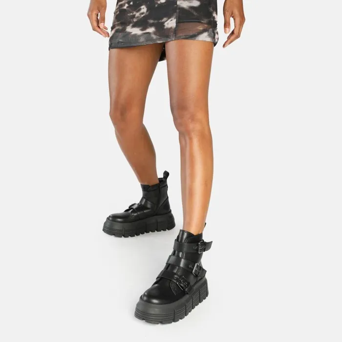 Shop Vegan Shoes BUFFALO Ava Ankleboot Black