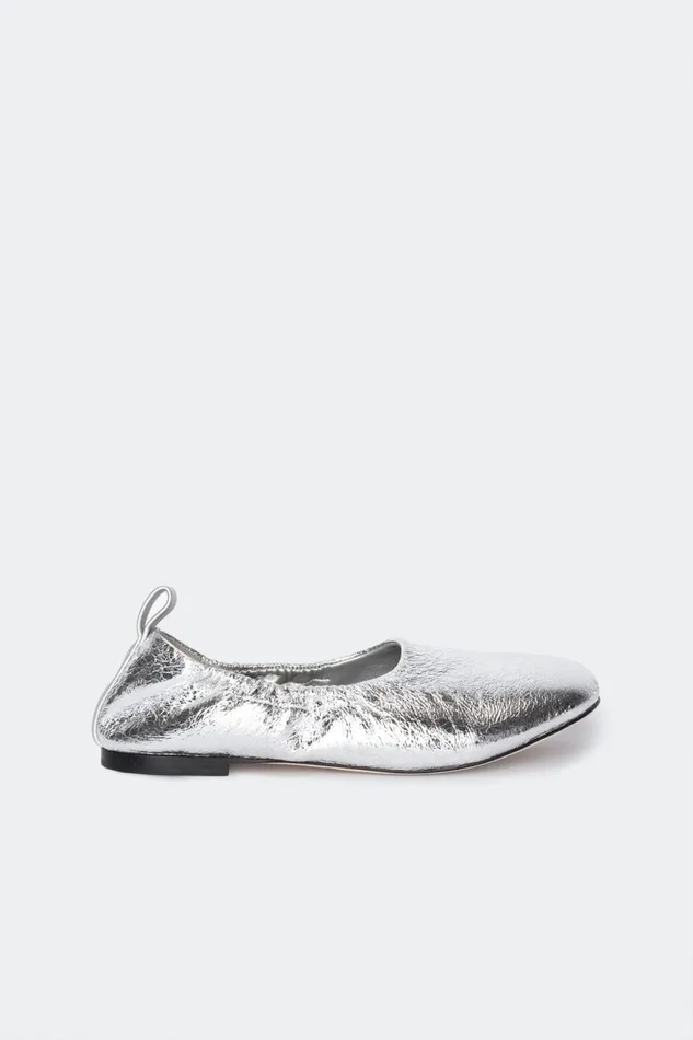 Simon Miller Flats Crinkle Metallic Riad Flat In Silver 8211 Women