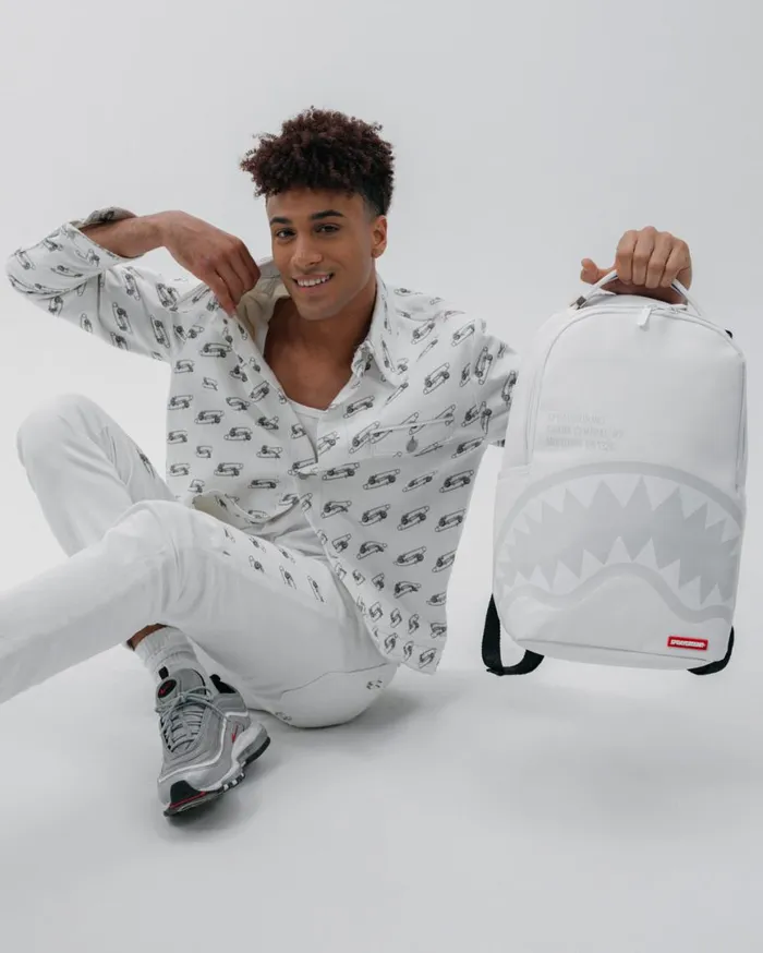 SPRAYGROUND Backpacks SHARK CENTRAL BACKPACK WHTWHT DLXV 8211 Universal SPRAYGROUND Backpacks SHARK CENTRAL BACKPACK WHTWHT DLXV 8211 Universal