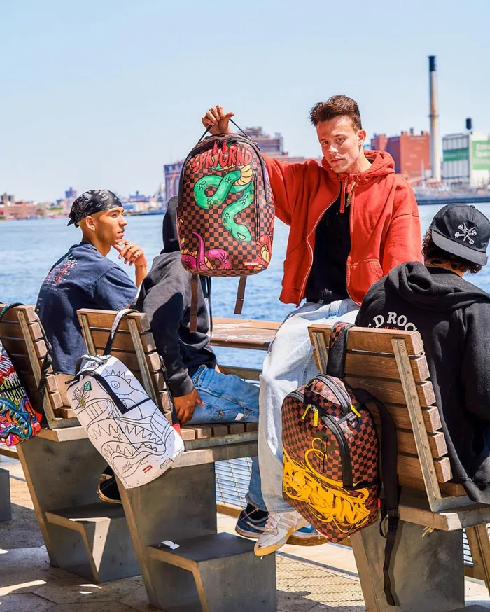 SPRAYGROUND Backpacks SNAKES ON A BAG BACKPACK DLXV 8211 Universal SPRAYGROUND Backpacks SNAKES ON A BAG BACKPACK DLXV 8211 Universal