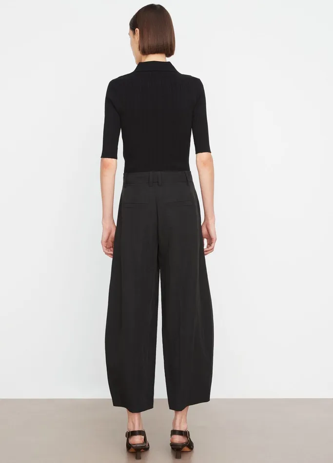 Vince Pants and Shorts Women MidRise Sculpted Cropped Pant Black